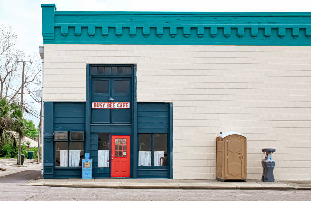 Best Portable restroom trailer rental  in Fredonia, AZ